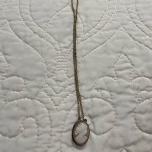 Vintage Antique Shell Cameo Necklace